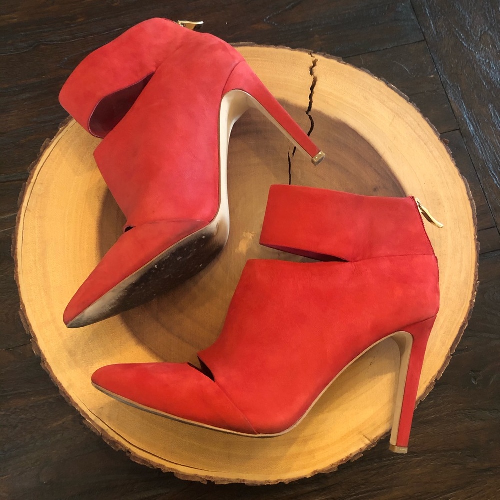 BCBG Red ‘Carolyn’ Heeled Ankle Booties, 9